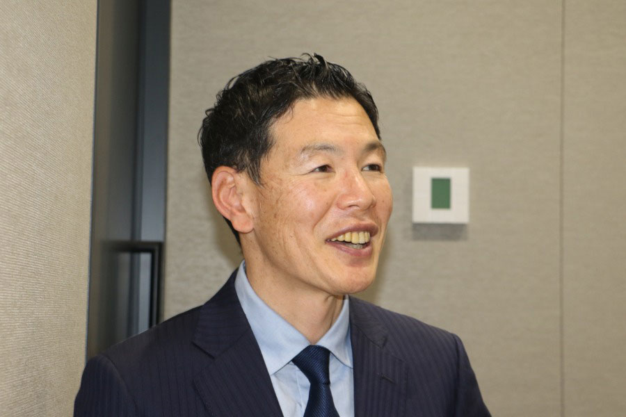 サンテレビ・湯浅明彦アナウンサー【写真：神吉孝昌】