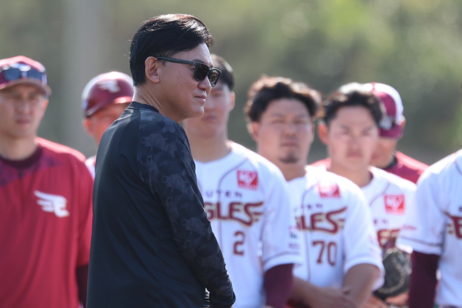 楽天・三木谷浩史オーナー【写真：加治屋友輝】