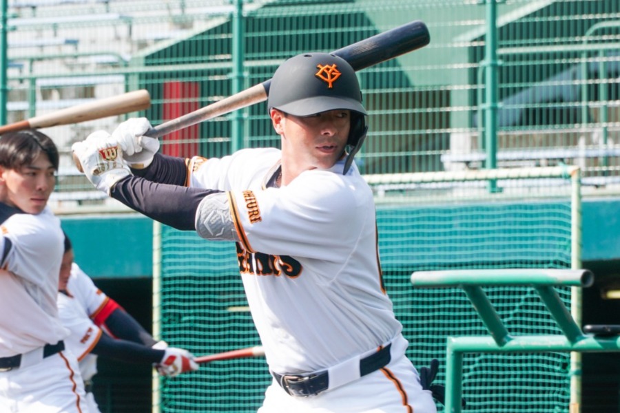 春季キャンプで汗を流す巨人・湯浅大【写真：湯浅大】