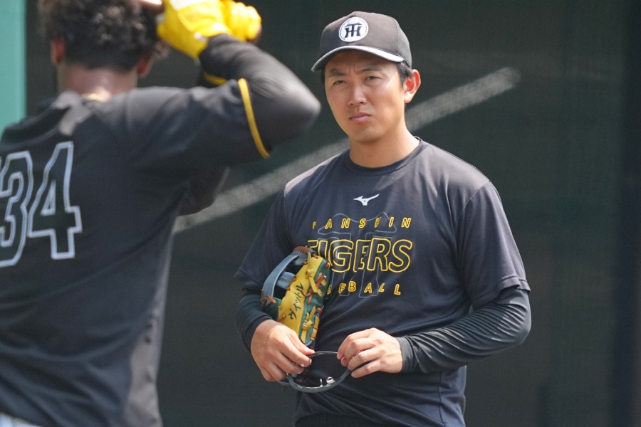 ブラジル代表入りした阪神で通訳を務める伊藤ヴィットル氏【写真：産経新聞社】