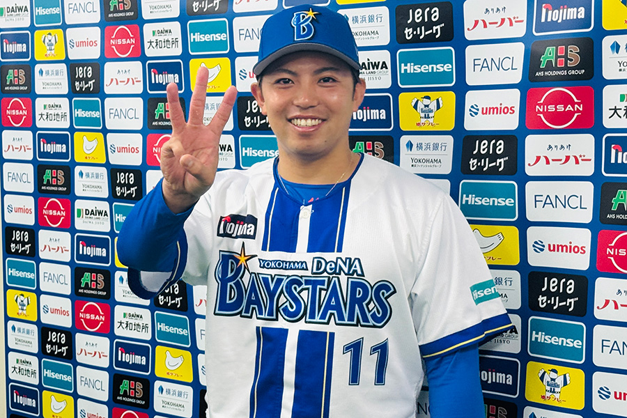 開幕投手を務めるDeNA・東克樹【写真：町田利衣】