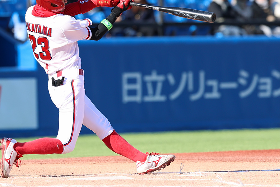 打球の飛距離を生む“かかとの使い方”とは（写真はイメージ）