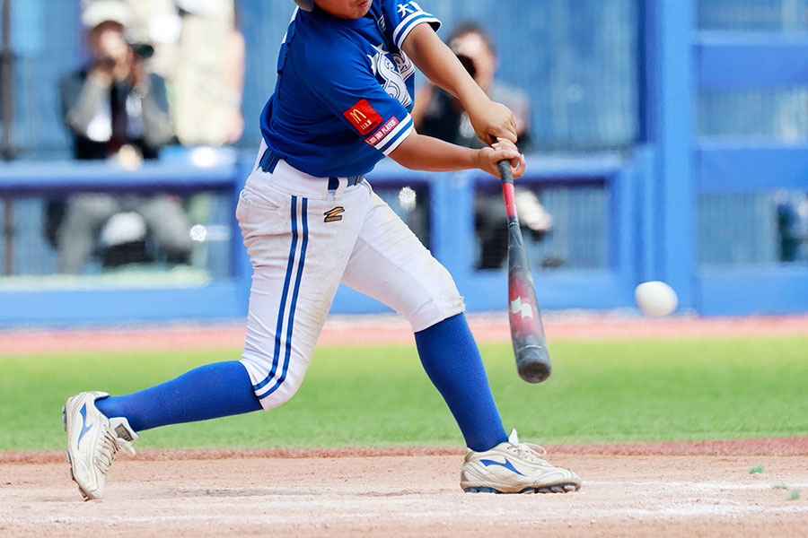 強いスイングで打球を飛ばせるようになるドリルとは（写真はイメージ）