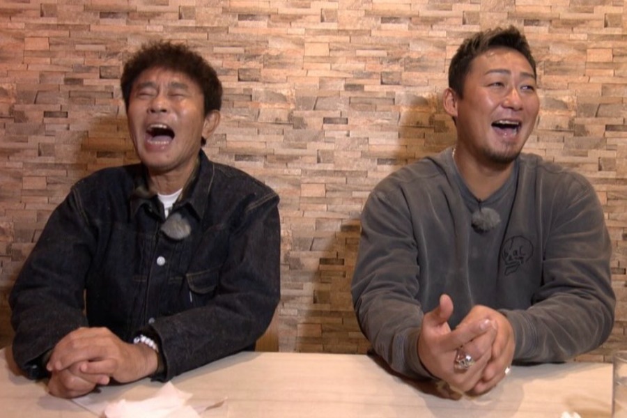 中田翔氏（右）が公開した浜田雅功さんとの2ショット（写真はスクリーンショット）