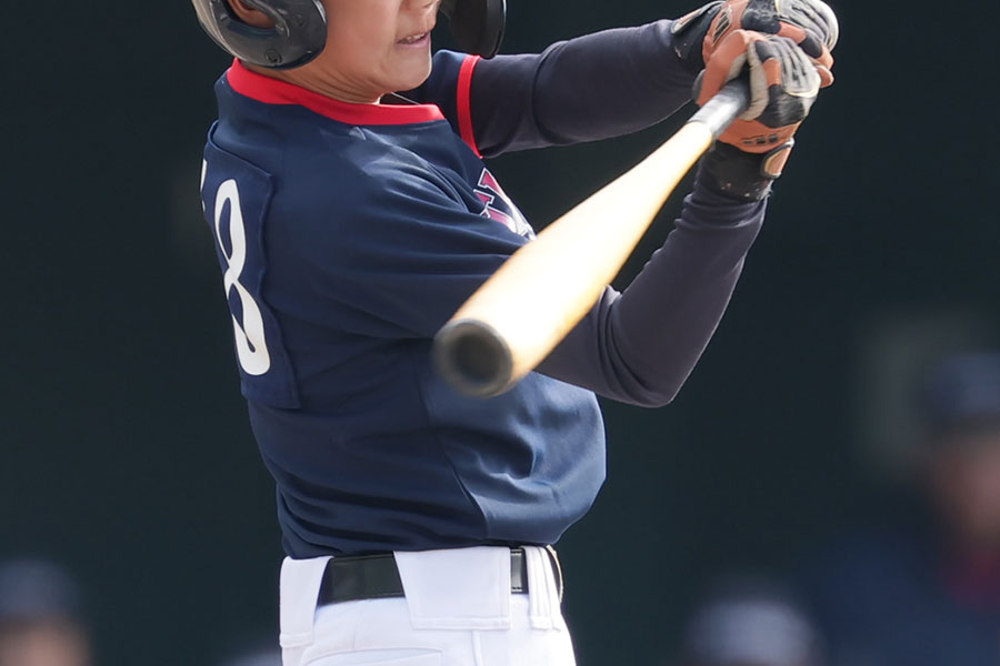 打撃で重要な“捻り”を身につけられるドリルとは（写真はイメージ）