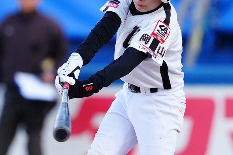 小学生に多い打撃のエラー動作を改善できるドリルとは（写真はイメージ）