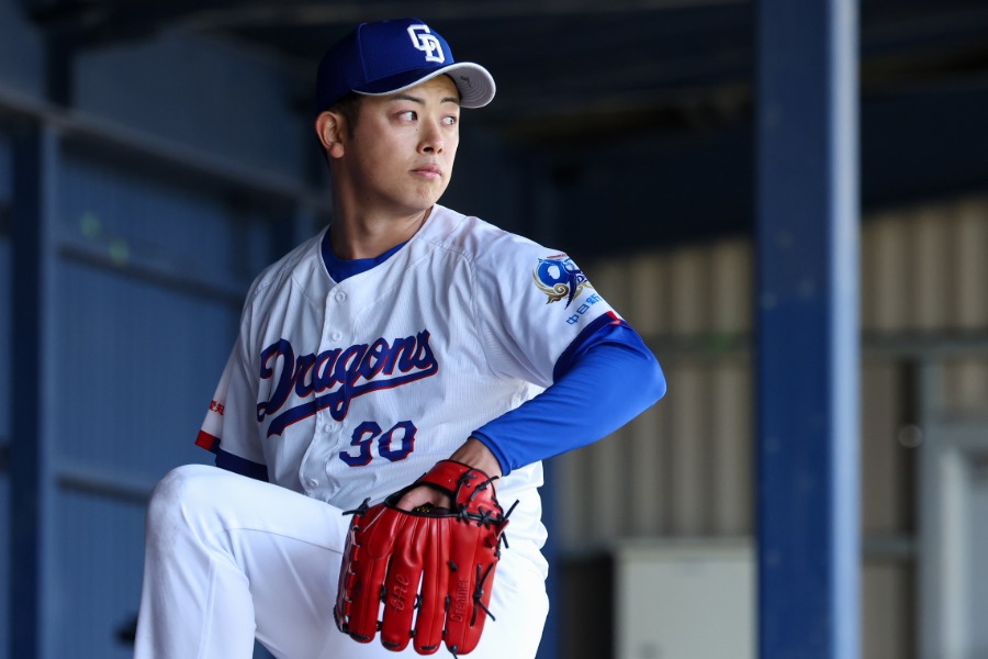 中日・松山晋也【写真：加治屋友輝】