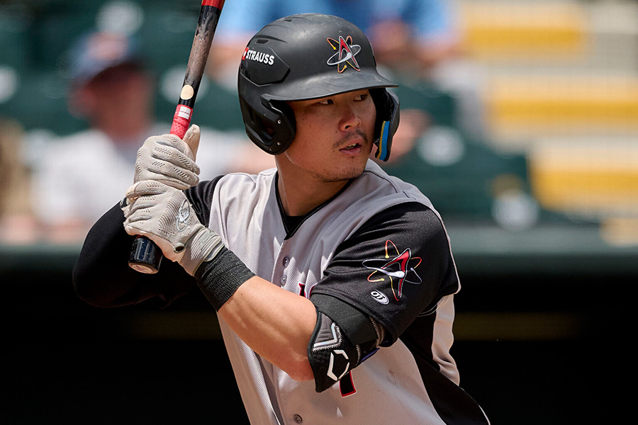 ケストン・ヒウラ【写真：アフロ】