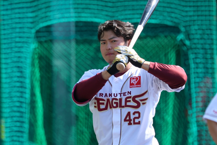 楽天・阪上翔也【写真：加治屋友輝】