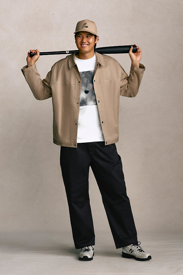 シグネチャーコレクションを着こなすドジャース・大谷翔平【写真提供：ニューバランス】