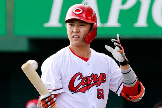 巨人・石川が危険球退場　広島・久保は倒れ込み動けず→担架で搬送、場内騒然