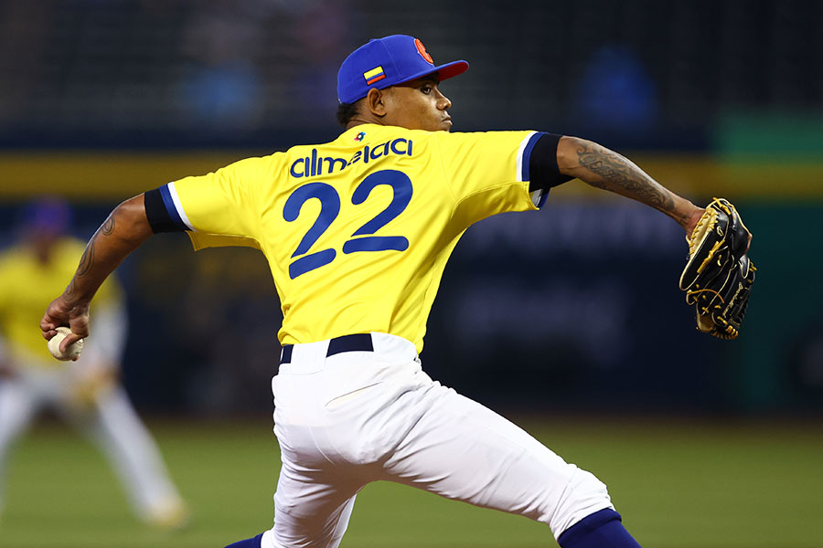 エイドリアン・アルメイダ