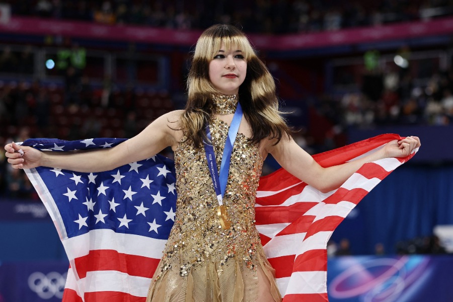 フィギュアスケート女子シングルスで金メダルを獲得したアリサ・リウ【写真：ロイター】