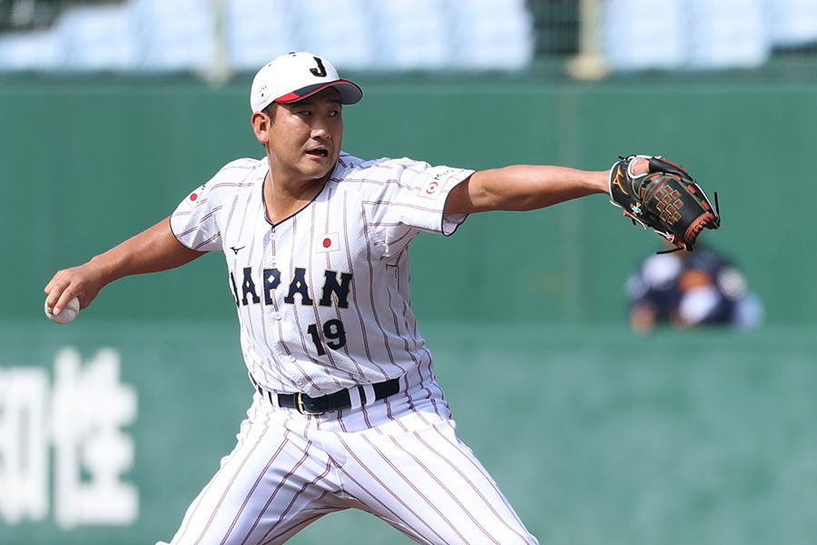 ライブBPに登板した侍ジャパン・菅野智之【写真：加治屋友輝】