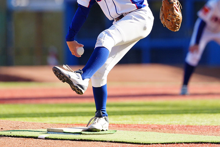 子どもたちが無理なく制球力を高められるドリルとは（写真はイメージ）