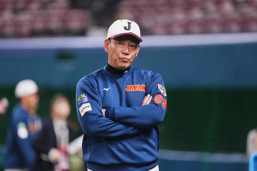 侍ジャパン・井端弘和監督【写真：小林靖】