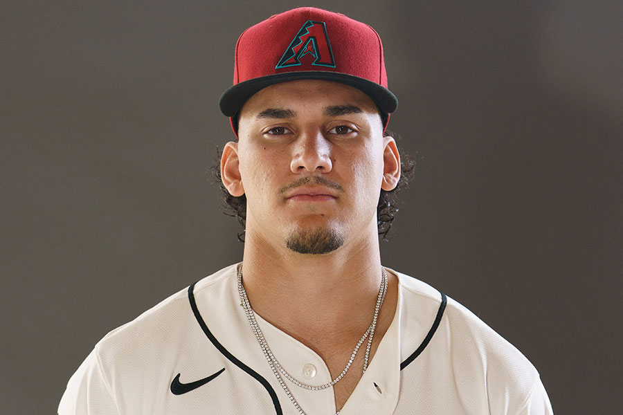 アレク・トーマス