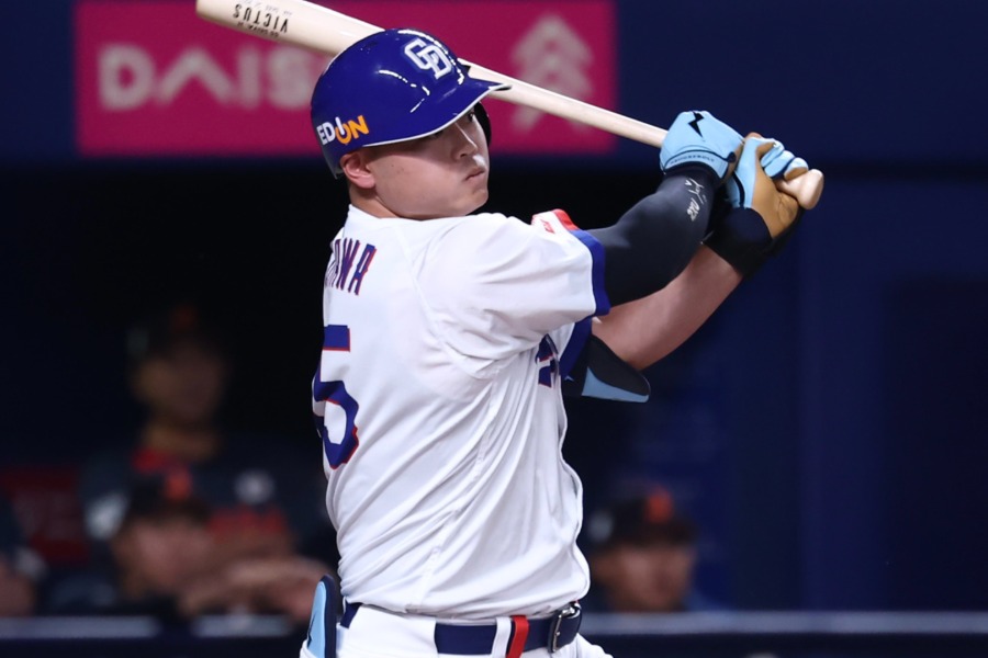 中日・細川成也【写真：加治屋友輝】