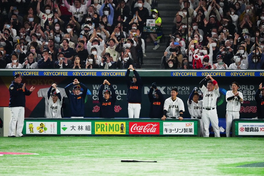 韓国-チェコ戦で始球式を務める人物が話題【写真：荒川祐史】