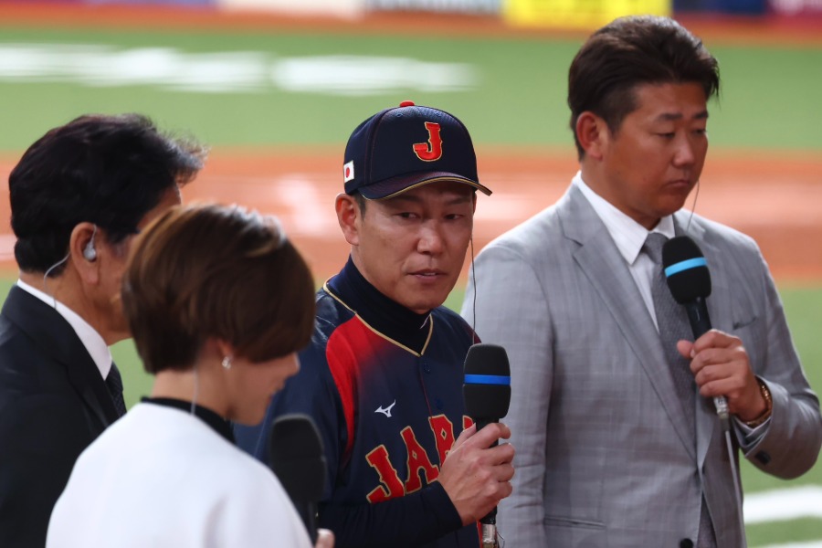 阪神戦で指揮を執った侍ジャパン・井端弘和監督【写真：加治屋友輝】