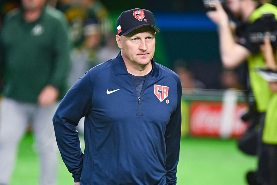 チェコ代表のパベル・ハジム監督【写真：中戸川知世】