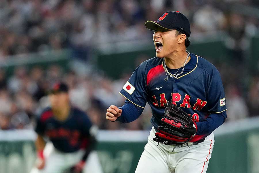 台湾戦に先発した侍ジャパン・山本由伸【写真：Getty Images】