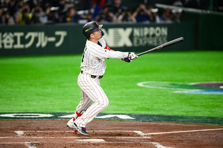 韓国戦で本塁打を放った侍ジャパン・鈴木誠也【写真：中戸川知世】