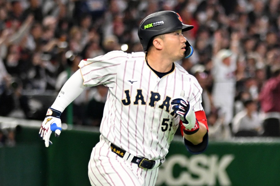 韓国戦で2本目の本塁打を放ったカブス・鈴木誠也【写真：Getty Images】