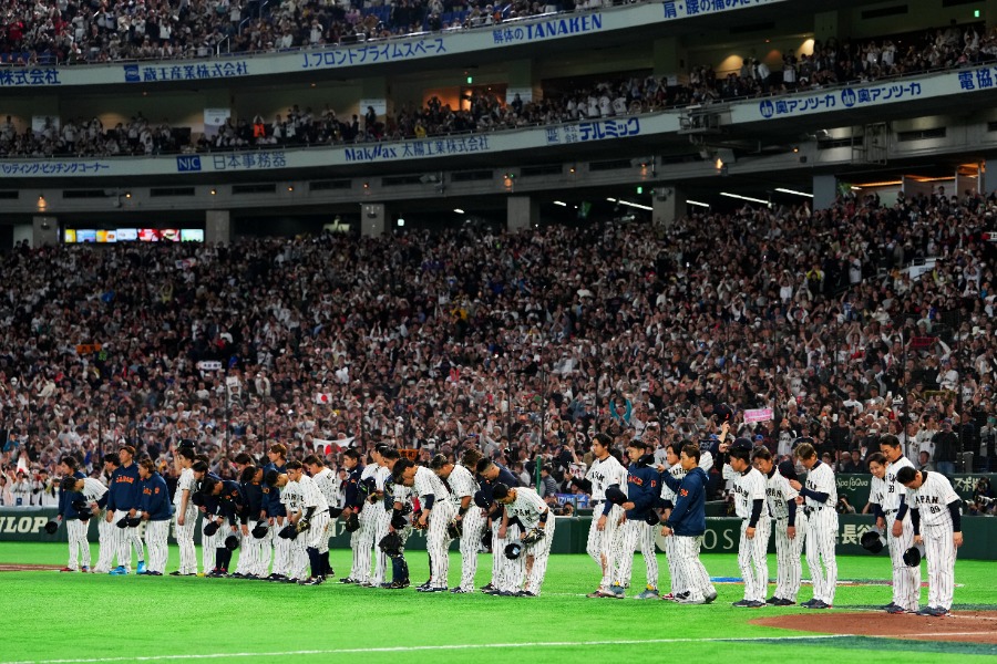 韓国戦に勝利した侍ジャパンナイン【写真：Getty Images】