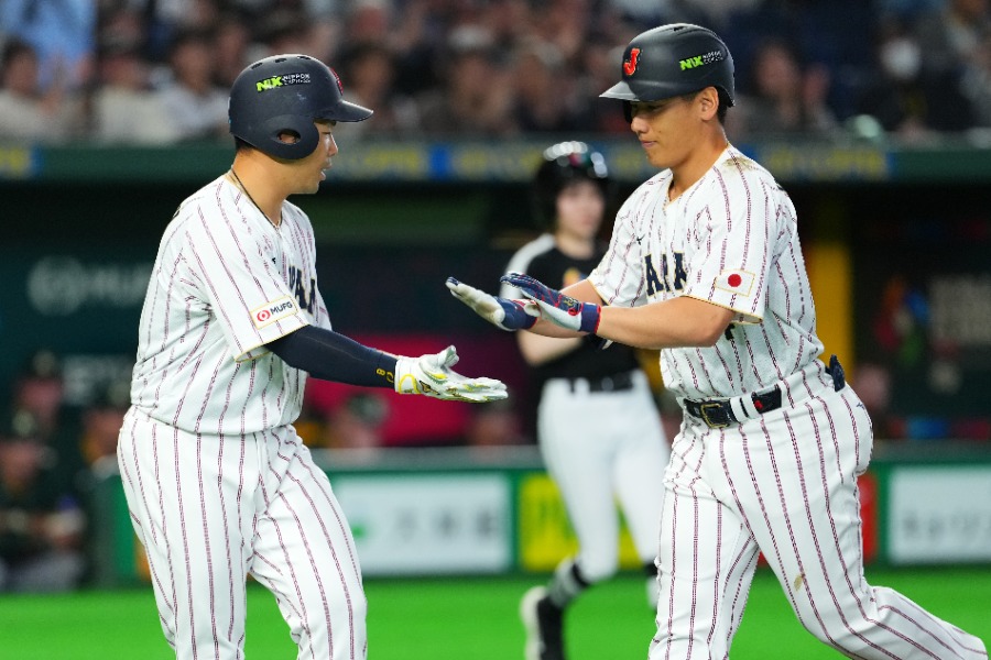 7回に逆転2ランを放った侍ジャパン・吉田正尚【写真：Getty Images】
