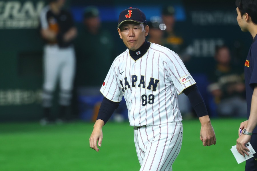 侍ジャパン・井端弘和監督【写真：加治屋友輝】