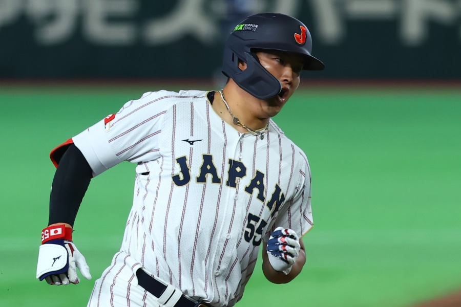 チェコ戦で本塁打を放った侍ジャパン・村上宗隆【写真：加治屋友輝】