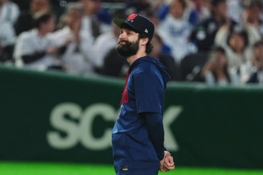 侍ジャパン戦で力投したチェコ代表のオンジェイ・サトリア【写真：小林靖】