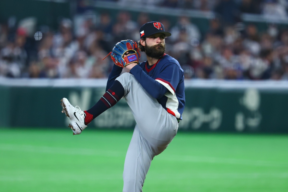 日本戦に先発したチェコ代表のオンジェイ・サトリア【写真：加治屋友輝】