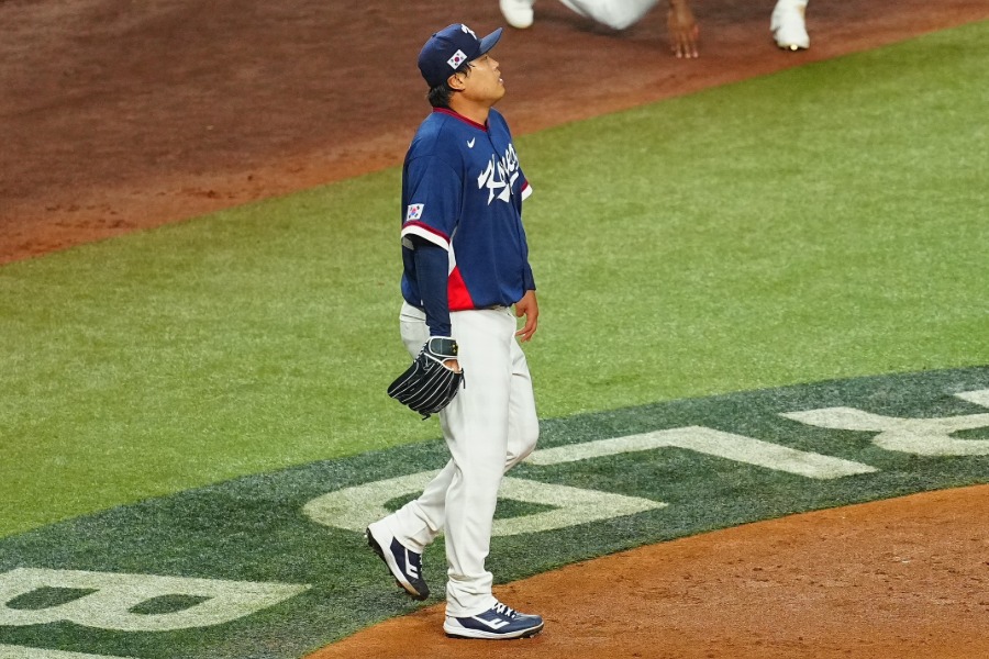 先制を許した韓国代表のリュ・ヒョンジン【写真：荒川祐史】