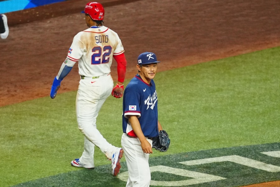 追加点を許した韓国代表のノ・ギョンウン【写真：荒川祐史】