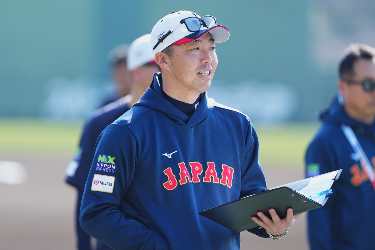 侍ジャパンの吉見一起・投手コーチ【写真：小林靖】