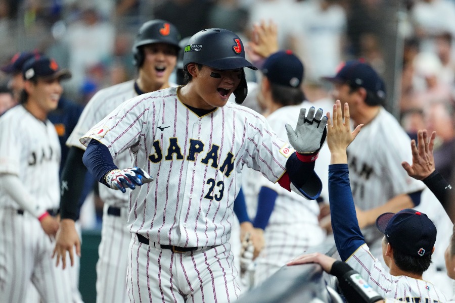 勝ち越し3ランを放った侍ジャパン・森下翔太【写真：Getty Images】