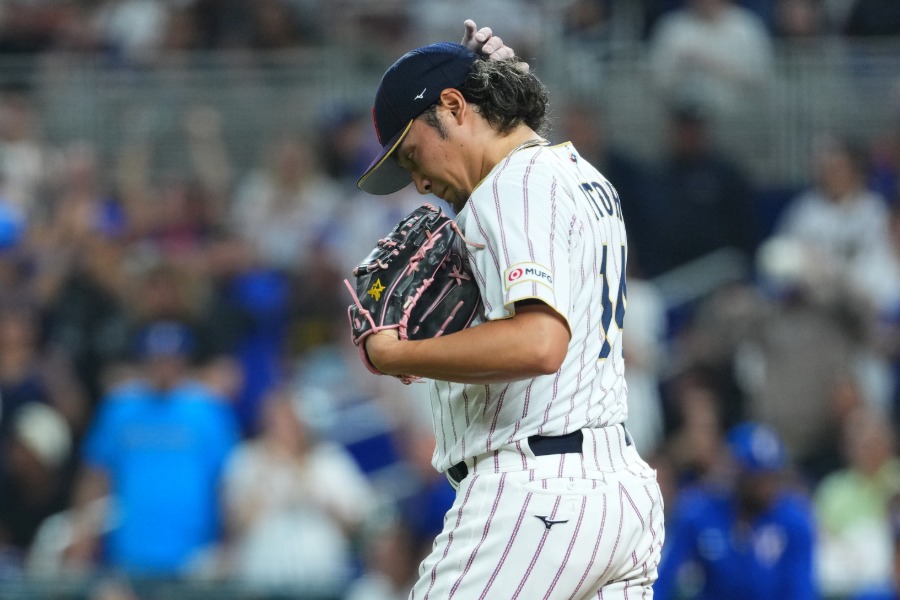 被弾した侍ジャパン・伊藤大海【写真：Getty Images】