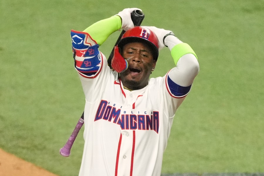 最後の打席に立ったドミニカ共和国代表のヘラルド・ペルドモ【写真:アフロ】