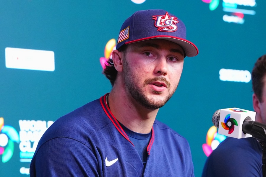 試合後、取材に応じる米国代表のポール・スキーンズ【写真:荒川祐史】