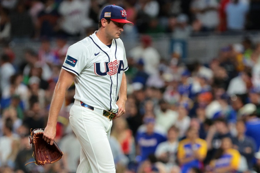 9回に勝ち越しを許した米国代表のギャレット・ウィットロック【写真：ロイター】
