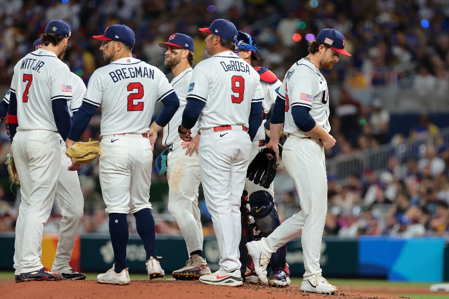 決勝戦を戦った米国代表【写真：ロイター】