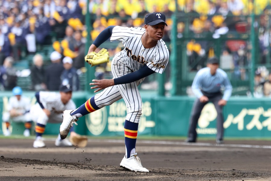 先発した帝京・仁禮パスカルジュニア【写真：加治屋友輝】