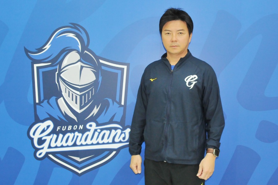 富邦ガーディアンズで球団副GMを務める林威助【写真：篠崎有理枝】