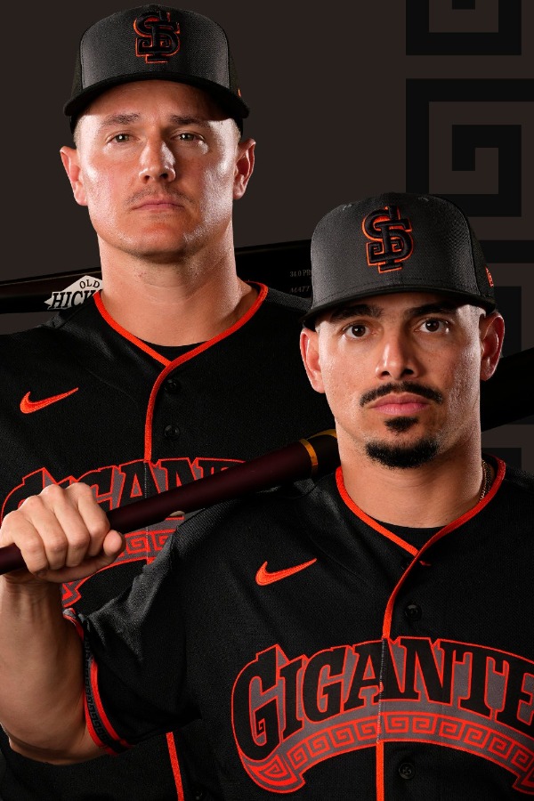 公開されたジャイアンツの新ユニホーム（写真は球団公式Xのスクリーンショット）