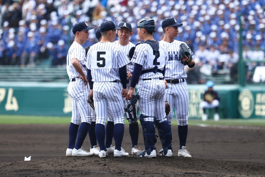 阿南光のナイン【写真：加治屋友輝】