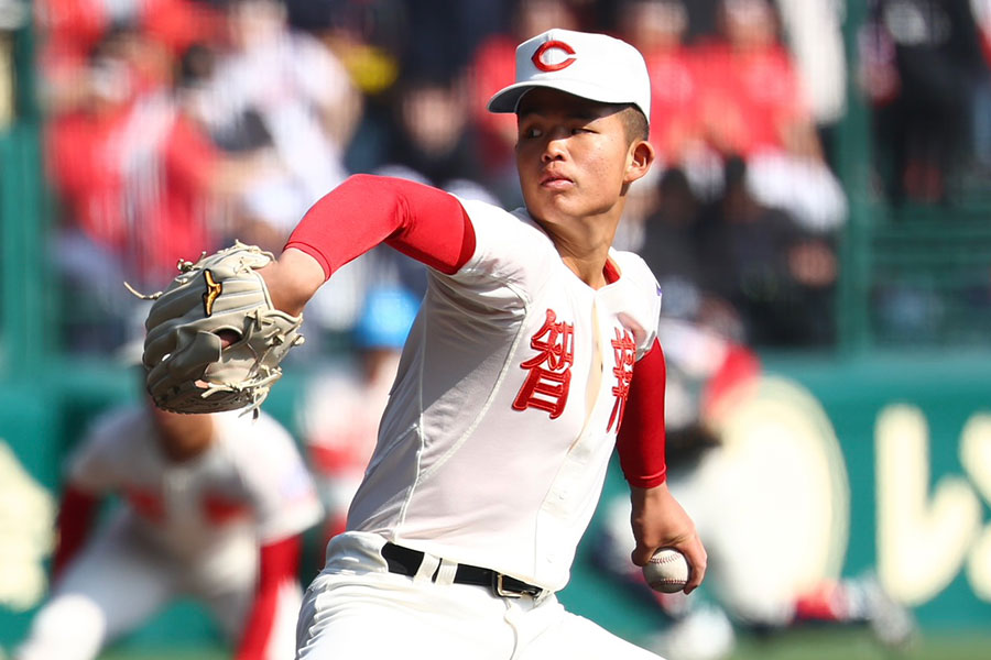 花巻東戦に先発した智弁学園・杉本真滉【写真:加治屋友輝】