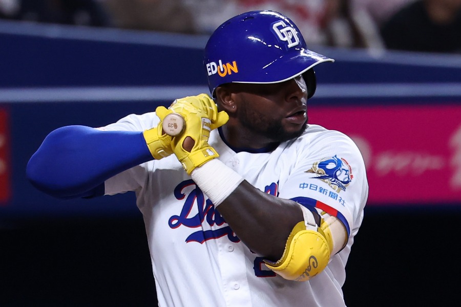 中日のミゲル・サノー【写真：加治屋友輝】