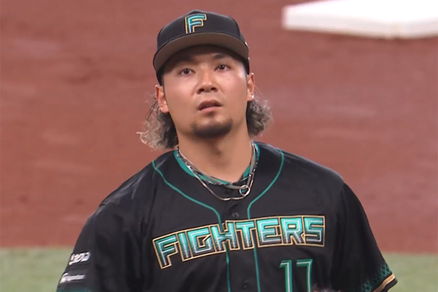 限定ユニホームを着用する日本ハム・伊藤大海【写真：パーソル パ・リーグTV】